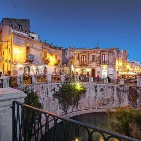 Casa "Il Castello" Apartment Syracuse Exterior foto